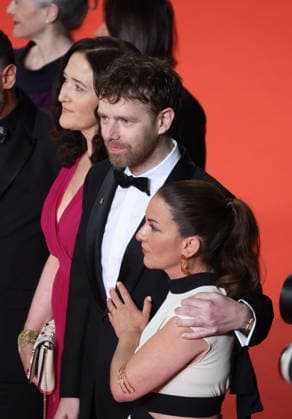 Guest, Antoine Reinartz, Mickaëlle Paty Soeur de Samuel Paty Montée des marches du film Labandon lors du 79ème Festival International du Film de Cannes, le 13 mai 2026 Jacovides Moreau Bestimage Red carpet for Forsaken at the 79th Cannes International Film Festival on May 13, 2026 Cannes France  Copyright: xJACOVIDES-MOREAUx xBESTIMAGExJACOVIDES-MOREAUx xBESTIMAGEx
