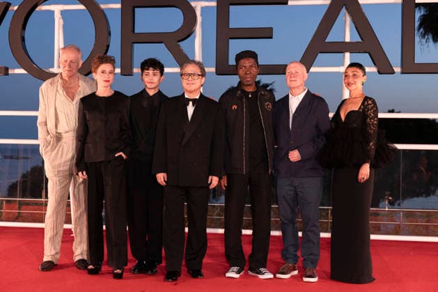 Cannes L Oréal Paris - Women of Worth Dinner MP Cannes, France- May 13: Stellan Skarsgard, Isaach de Bankolé, Diego Céspedes, Park Chan-wook, Laura Wandel, Paul Laverty, Ruth Negga attend the L Oréal Paris - Women of Worth Dinner held at Hotel Martinez during 79th Festival of Cannes, on May 13, 2026 in Cannes, France. Photo by Marco Piovanotto ABACAPRESS:COM Cannes France Copyright: xPiovanottoxMarco ABACAx