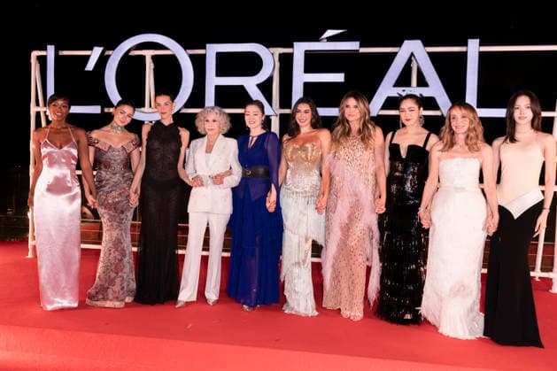 Cannes L Oréal Paris - Women of Worth Dinner MP Cannes, France- May 13: Charlotte Cardin, Heidi Klum, Aja Naomi King, Jane Fonda, Nychaa, Alia Bhatt, Araya Hargate, Philippine Leroy-Beaulieu, Yasmine Sabri, Gong Li attend the L Oréal Paris - Women of Worth Dinner held at Hotel Martinez during 79th Festival of Cannes, on May 13, 2026 in Cannes, France. Photo by Marco Piovanotto ABACAPRESS:COM Cannes France Copyright: xPiovanottoxMarco ABACAx