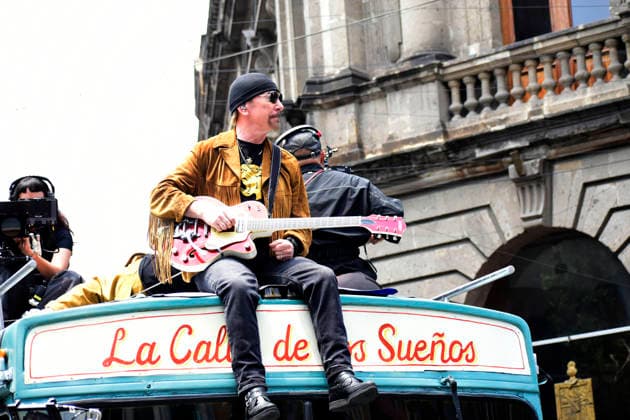 May 13, 2026, Mexico City, Ciudad de Mexico, Mexico: The Edge, guitarist of the Irish band U2, at the filming set for the upcoming music video Street of Dreams in Mexico City Downtown. on May 13, 2026 in Mexico City, Mexico. Mexico City Mexico - ZUMAe321 20260513_zea_e321_022 Copyright: xLuisxBarronx