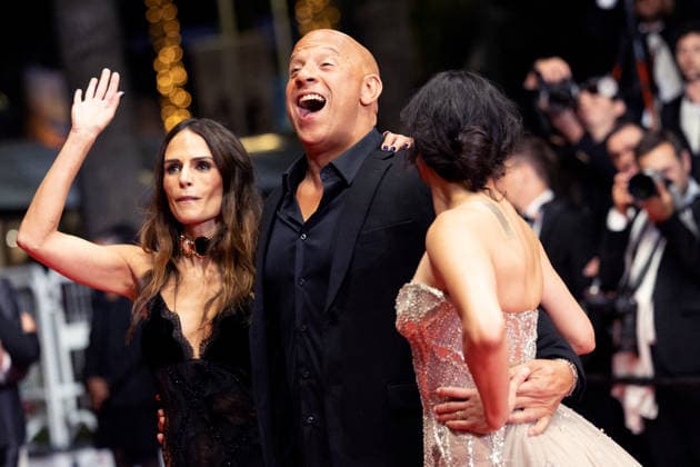 Jordana Brewster, Vin Diesel, Michelle Rodriguez Montée des marches du film The Fast and the Furious lors du 79ème Festival International du Film de Cannes, le 13 mai 2026 Olivier Borde Bestimage Red carpet for The Fast and the Furious at the 79th Cannes International Film Festival on May 13, 2026 Cannes France  Copyright: xOLIVIERxBORDEx xBESTIMAGExOLIVIERxBORDEx xBESTIMAGEx