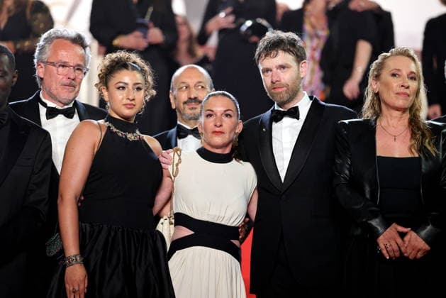 François Kraus, Emma Boumali, Mickaëlle Paty sister of Samuel Paty , Antoine Reinartz, Emmanuelle Bercot Descente des marches du film Labandon lors du 79ème Festival International du Film de Cannes, le 13 mai 2026 Jacovides Moreau Bestimage People leaving the red carpet for Forsaken at the 79th Cannes International Film Festival on May 13, 2026 Cannes France  Copyright: xJACOVIDES-MOREAUx xBESTIMAGExJACOVIDES-MOREAUx xBESTIMAGEx
