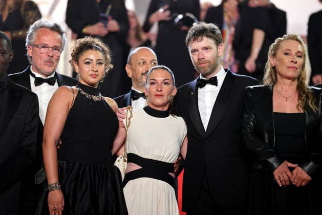 François Kraus, Emma Boumali, Mickaëlle Paty sister of Samuel Paty , Antoine Reinartz, Emmanuelle Bercot Descente des marches du film Labandon lors du 79ème Festival International du Film de Cannes, le 13 mai 2026 Jacovides Moreau Bestimage People leaving the red carpet for Forsaken at the 79th Cannes International Film Festival on May 13, 2026 Cannes France  Copyright: xJACOVIDES-MOREAUx xBESTIMAGExJACOVIDES-MOREAUx xBESTIMAGEx