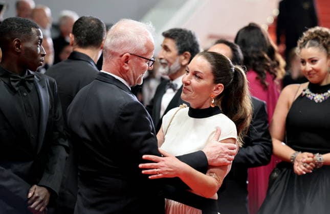 Thierry Frémaux, general delegate of the Cannes Film Festival and Mickaëlle Paty sister of Samuel Paty Descente des marches du film Labandon lors du 79ème Festival International du Film de Cannes, le 13 mai 2026 Jacovides Moreau Bestimage People leaving the red carpet for Forsaken at the 79th Cannes International Film Festival on May 13, 2026 Cannes France  Copyright: xJACOVIDES-MOREAUx xBESTIMAGExJACOVIDES-MOREAUx xBESTIMAGEx