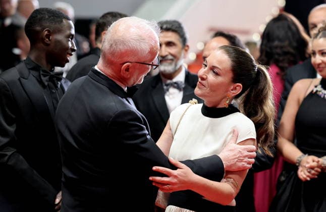 Thierry Frémaux, general delegate of the Cannes Film Festival and Mickaëlle Paty sister of Samuel Paty Descente des marches du film Labandon lors du 79ème Festival International du Film de Cannes, le 13 mai 2026 Jacovides Moreau Bestimage People leaving the red carpet for Forsaken at the 79th Cannes International Film Festival on May 13, 2026 Cannes France  Copyright: xJACOVIDES-MOREAUx xBESTIMAGExJACOVIDES-MOREAUx xBESTIMAGEx