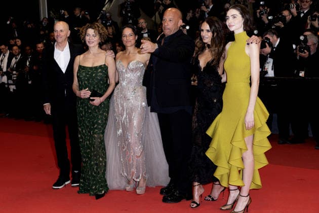 Neal H Moritz, Dame Donna Langley, Michelle Rodriguez, Vin Diesel, Jordana Brewster, Meadow Walker Montée des marches du film The Fast and the Furious lors du 79ème Festival International du Film de Cannes, le 13 mai 2026 Olivier Borde Bestimage Red carpet for The Fast and the Furious at the 79th Cannes International Film Festival on May 13, 2026 Cannes France  Copyright: xOLIVIERxBORDEx xBESTIMAGExOLIVIERxBORDEx xBESTIMAGEx