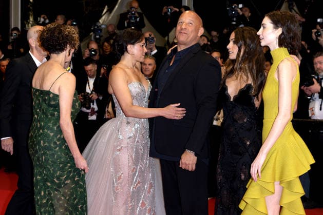 Neal H Moritz, Dame Donna Langley, Michelle Rodriguez, Vin Diesel, Jordana Brewster, Meadow Walker Montée des marches du film The Fast and the Furious lors du 79ème Festival International du Film de Cannes, le 13 mai 2026 Olivier Borde Bestimage Red carpet for The Fast and the Furious at the 79th Cannes International Film Festival on May 13, 2026 Cannes France  Copyright: xOLIVIERxBORDEx xBESTIMAGExOLIVIERxBORDEx xBESTIMAGEx