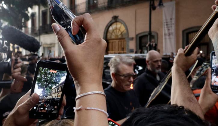 May 13, 2026, Mexico City, Mexico City, Mexico: In the background, U2 bassist Adam Clayton leaving the MIDE Museum in Mexico City s Historic Center. Mexico City Mexico - ZUMAt178 20260513_zip_t178_005 Copyright: xNadiaxTecuapetlax