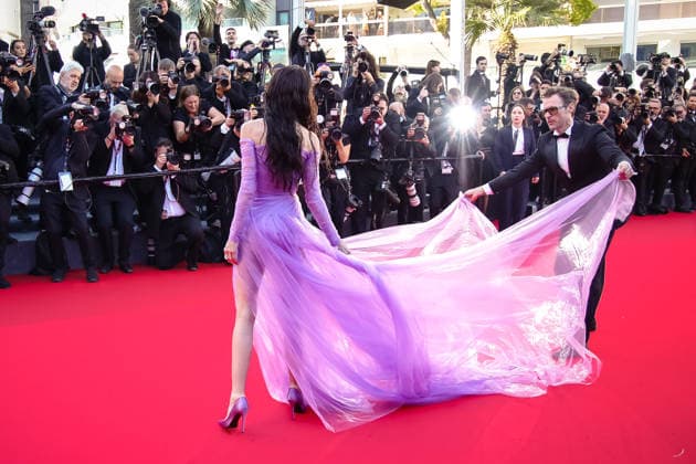 79th Cannes Film Festival - 13 May 2026 Demi Moore attends the red carpet of La Vie d une Femme at the 79th Cannes Film Festival in Cannes, France. Cannes France Copyright: xMarcoxBaradax xSOPAxImagesx RED CARPET LA VIE D_UNE FEMME-40