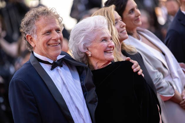 79th Cannes Film Festival - 13 May 2026 Charles Berling and Marie-Christine Barrault attends the red carpet of La Vie d une Femme at the 79th Cannes Film Festival in Cannes, France. Cannes France Copyright: xMarcoxBaradax xSOPAxImagesx RED CARPET LA VIE D_UNE FEMME-66