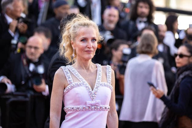 79th Cannes Film Festival - 13 May 2026 US actress Gillian Anderson attends the red carpet of La Vie d une Femme at the 79th Cannes Film Festival in Cannes, France. Cannes France Copyright: xMarcoxBaradax xSOPAxImagesx RED CARPET LA VIE D_UNE FEMME-50