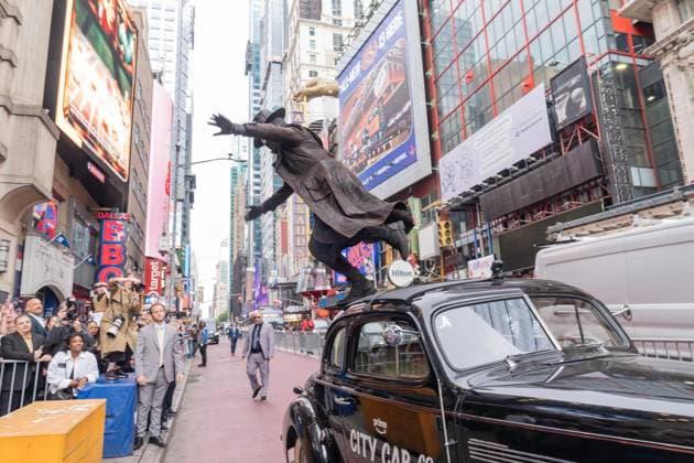 May 13, 2026, Bronx, New York, USA: New York, NY, USA, May 13, 2026: A stunt performer dressed as Nicolas Cage s Spider Noir character arrives on top of old black taxi for world premiere of Amazon Prime Video s Spider Noir at Regal Times Square. Bronx USA - ZUMAr339 20260513_znp_r339_014 Copyright: xLevxRadinx
