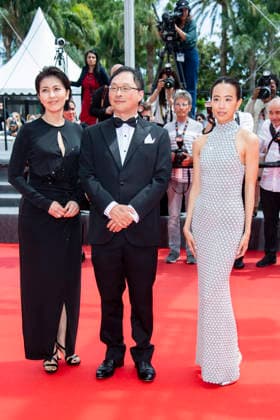 79th Cannes Film Festival Red Carpet of the movie -Nagi Notes- Palais des Festivals - Cannes, France Takako Matsu;Koji Fukada;Shizuka Ishibaschi 79th Cannes Film Festival Red Carpet of the movie -Nagi Notes- Palais des Festivals - Cannes, France 13th May 2026 SGPItalia id 134688_017 *Not Exclusive  Copyright: xSGPx