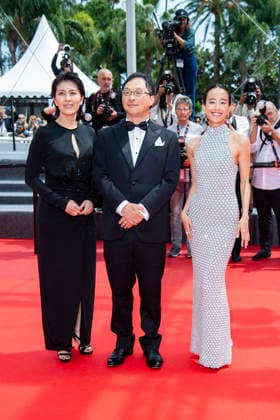 79th Cannes Film Festival Red Carpet of the movie -Nagi Notes- Palais des Festivals - Cannes, France Takako Matsu;Koji Fukada;Shizuka Ishibaschi 79th Cannes Film Festival Red Carpet of the movie -Nagi Notes- Palais des Festivals - Cannes, France 13th May 2026 SGPItalia id 134688_017 *Not Exclusive  Copyright: xSGPx