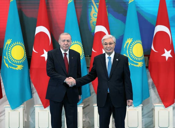 Turkish President Recep Tayyip Erdogan in Kazakhstan ASTANA, KAZAKHSTAN - MAY 14: (----EDITORIAL USE ONLY - MANDATORY CREDIT - TURKISH PRESIDENCY MURAT CETINMUHURDAR HANDOUT - NO MARKETING NO ADVERTISING CAMPAIGNS - DISTRIBUTED AS A SERVICE TO CLIENTS----) Turkish President Recep Tayyip Erdogan is welcomed by Kazakh President Kassym-Jomart Tokayev with an official ceremony at the Independence Palace in Astana, Kazakhstan on May 14, 2026. TUR Presidency Murat Cetinmuhurdar Anadolu Astana Kazakhstan. Editorial use only. Please get in touch for any other usage.  Copyright: x2026xAnadoluxTURxPresidency MuratxCetinmuhurdarx