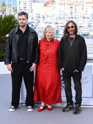 IPA84672290 - Cannes, 79th Cannes Film Festival 2026, day 2 - photocall of The Match - Pictured: Juan Cabral, Flora Fernandez-Marengo, Santiago Franco  Copyright: xAlbertoxTerenghix xPoolxPhotoxEventsx07x 84672290