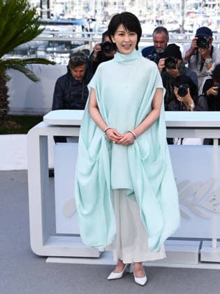 IPA84672829 - Cannes, 79th Cannes Film Festival 2026, day 2 - photocall of NAGI NOTES - Pictured: Takako Matsu, Koji Fukada and Shizuka Ishibaschi  Copyright: xAlbertoxTerenghix xPoolxPhotoxEventsx07x 84672829