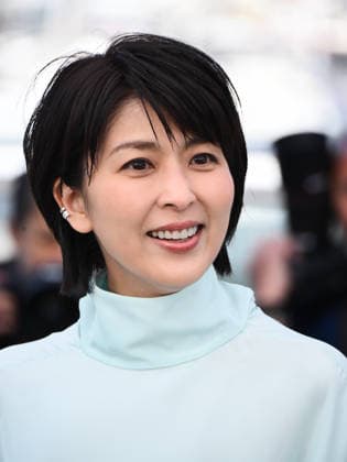 IPA84672836 - Cannes, 79th Cannes Film Festival 2026, day 2 - photocall of NAGI NOTES - Pictured: Takako Matsu, Koji Fukada and Shizuka Ishibaschi  Copyright: xAlbertoxTerenghix xPoolxPhotoxEventsx07x 84672836
