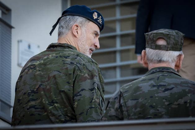 King Felipe VI oversees the digital defense capabilities of the Joint Cyberspace Command at Retamares King Felipe VI during the visit to the facilities of the Joint Cyberspace Command MCCE at the Retamares Base, May 14, 2026, in Pozuelo de Alarcón, Madrid Spain The monarch learns first-hand about the advanced surveillance and cyber threat response systems that protect military information networks and guarantee national digital security 14 MAY 2026 Diego Radamé Pozuelo de Alarcon, Madrid Pozuelo de Alarcon, Madrid Spain  Copyright: xDiegoxRadamÃ sx 7522074