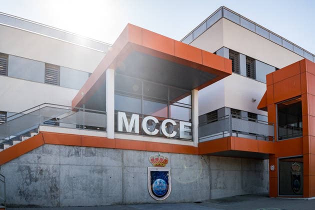 King Felipe VI oversees the digital defense capabilities of the Joint Cyberspace Command at Retamares Exterior of the Joint Cyberspace Command MCCE facilities at the Retamares Base, May 14, 2026, in Pozuelo de Alarcon, Madrid Spain The monarch learns first-hand about the advanced cyber threat surveillance and response systems that protect military information networks and ensure national digital security 14 MAY 2026 Diego Radamé Pozuelo de Alarcon, Madrid Pozuelo de Alarcon, Madrid Pozuelo de Alarcon, Madrid Espana  Copyright: xDiegoxRadamÃ sx 7522078