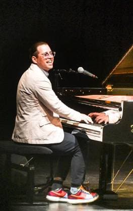 FOR EDITORIAL PURPOSES ONLY EDITORIAL USE ONLY p Pianist Alfredo Rodriguez will perform with his trio in Dinslaken on Wednesday, May 13, 2026 The Alfredo Rodriguez Trio will be completed by Michael Olivera on drums and Yarel Hernandez on bass The Ruhr Piano Festival will perform in Dinslaken for the first time Dinslaken Dinslaken Copyright MarkusxWeissenfels Copyright: MarkusxWeissenfels doc85u9sedttcj19deugp8h ,EDITORIAL USE ONLY Copyright: MarkusxWeissenfels