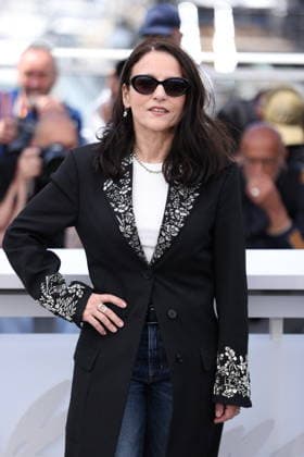 Cannes - Tangles Photocall Julia Louis-Dreyfus attend the Tangles photocall during the 79th Cannes Film Festival in Cannes on May 14, 2026. Photo by Jerome Domine ABACAPRESS.COM Cannes France  Copyright: xDominexJerome ABACAx