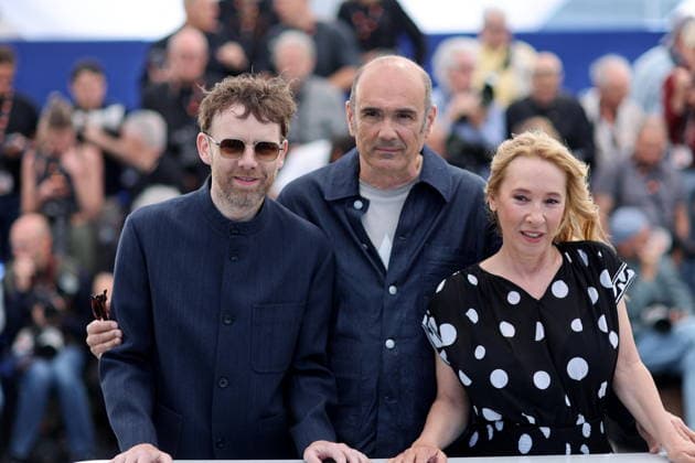 Emmanuelle Bercot, Vincent Garenq, Antoine Reinartz Photocall for Forsaken at the 79th Cannes International Film Festival May 13th, 2026 Jacovides Moreau Bestimage Photocall for Forsaken at the 79th Cannes International Film Festival May 13th, 2026 Cannes France  Copyright: xJACOVIDES-MOREAUx xBESTIMAGExJACOVIDES-MOREAUx xBESTIMAGEx