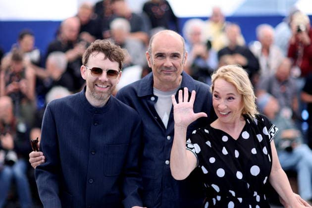 Emmanuelle Bercot, Vincent Garenq, Antoine Reinartz Photocall for Forsaken at the 79th Cannes International Film Festival May 13th, 2026 Jacovides Moreau Bestimage Photocall for Forsaken at the 79th Cannes International Film Festival May 13th, 2026 Cannes France  Copyright: xJACOVIDES-MOREAUx xBESTIMAGExJACOVIDES-MOREAUx xBESTIMAGEx