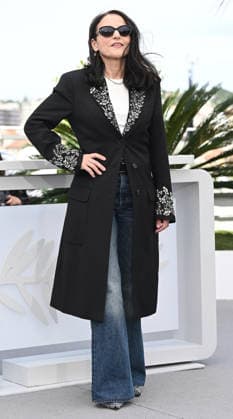 American actress Julia Louis- Dreyfus attends a photo call for Tangles at the 79th Cannes Film Festival in Cannes, France on Thursday, May 14, 2026.  CAN20260514113 RUNExHELLESTAD
