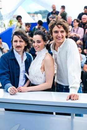 79eme Festival International du Film de Cannes Photocall with cast of LAge dOr 79th International Cannes Film Festival Photocall with cast of LAge dOr 455982 2026 05 14 Yacoub, Souheila Thouin, Berenger Schneider, Vassili  Copyright: xSergexArnalx xStarfacex STAR_455982_014