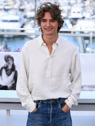 IPA84676400 - Cannes, 79th Cannes Film Festival 2026, day 2 - photocall of L Ã‚ge D Or (The Golden Age) - Pictured: Vassili Schneider  Copyright: xAlbertoxTerenghix xPoolxPhotoxEventsx07x 84676400