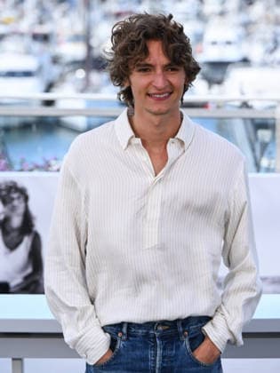 IPA84676407 - Cannes, 79th Cannes Film Festival 2026, day 2 - photocall of L Ã‚ge D Or (The Golden Age) - Pictured: Vassili Schneider  Copyright: xAlbertoxTerenghix xPoolxPhotoxEventsx07x 84676407