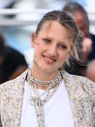IPA84676431 - Cannes, 79th Cannes Film Festival 2026, day 2 - photocall of L Ã‚ge D Or (The Golden Age) - Pictured: Yara Vianello  Copyright: xAlbertoxTerenghix xPoolxPhotoxEventsx07x 84676431