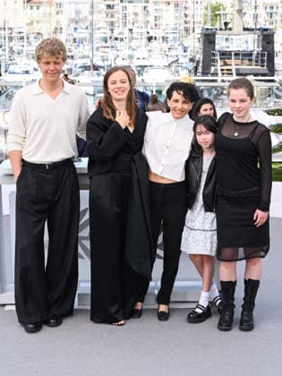 IPA84677027 - Cannes, 79th Cannes Film Festival 2026, day 2 - photocall of El Deshielo (The Meltdown) - Pictured: Jakub GierszaÅ‚, Saskia Rosendahl, Manuela Martelli, Maya O Rourke, Maia Rae Domagala  Copyright: xAlbertoxTerenghix xPoolxPhotoxEventsx07x 84677027