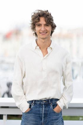Vassili Schneider au photocall du film LÂge DOr The Golden Age lors du 79ème Festival International du Film de Cannes, France, le 14 mai 2026 Jacovides Moreau Bestimage LÂge DOr The Golden Age photocall at the 79th annual Cannes Film Festival at Palais des Festivals on May 14, 2026 in Cannes, France Cannes France  Copyright: xJACOVIDES-MOREAUx xBESTIMAGExJACOVIDES-MOREAUx xBESTIMAGEx
