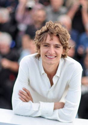 Vassili Schneider au photocall du film LÂge DOr The Golden Age lors du 79ème Festival International du Film de Cannes, France, le 14 mai 2026 Jacovides Moreau Bestimage LÂge DOr The Golden Age photocall at the 79th annual Cannes Film Festival at Palais des Festivals on May 14, 2026 in Cannes, France Cannes France  Copyright: xJACOVIDES-MOREAUx xBESTIMAGExJACOVIDES-MOREAUx xBESTIMAGEx