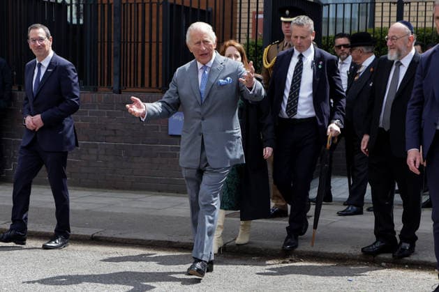 May 14, 2026, London, London, UK: London, UK. King Charles III departs from at Jewish Care in Golders Green, London after meeting representatives of the Jewish community, local charities and residents on the high street, following a series of antisemitic attacks, including a recent knife attack in the area, Wednesday, 29 April 2026. London UK - ZUMAl94_ 20260514_zaf_l94_041 Copyright: xDinendraxHariax