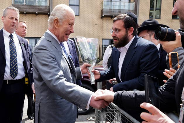 May 14, 2026, London, London, UK: London, UK. King Charles III meets members of Jewish community outside Jewish Care in Golders Green, London after meeting representatives of the Jewish community and local charities, following a series of antisemitic attacks, including a recent knife attack in the area, Wednesday, 29 April 2026. London UK - ZUMAl94_ 20260514_zaf_l94_045 Copyright: xDinendraxHariax