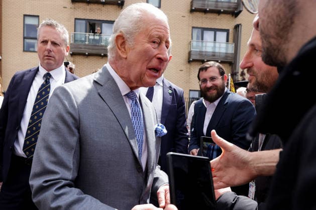 May 14, 2026, London, London, UK: London, UK. King Charles III meets members of Jewish community outside Jewish Care in Golders Green, London after meeting representatives of the Jewish community and local charities, following a series of antisemitic attacks, including a recent knife attack in the area, Wednesday, 29 April 2026. London UK - ZUMAl94_ 20260514_zaf_l94_051 Copyright: xDinendraxHariax