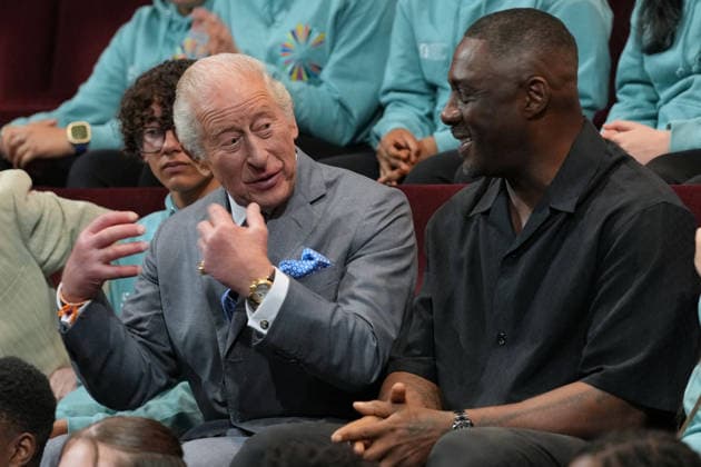 Britain Royals Britain s King Charles III joins English actor Idris Elba in meeting students taking part in workshops organised by National Youth Music Theatre (NYMT) at The Other Palace in London, Thursday, May 14, 2026., Credit:Avalon.red PA ROTA - B68 Avalon GBR, London  Copyright: xAvalon.redx xPAxROTAx-xB68x xAvalonx 1098913259