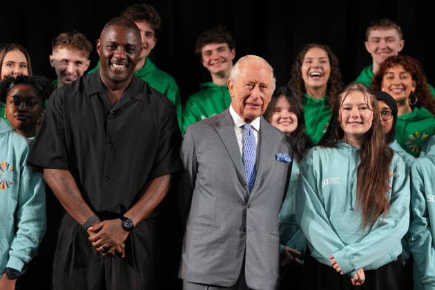 Britain Royals Britain s King Charles III joins English actor Idris Elba in meeting students taking part in workshops organised by National Youth Music Theatre (NYMT) at The Other Palace in London, Thursday, May 14, 2026., Credit:Avalon.red PA ROTA - B68 Avalon GBR, London  Copyright: xAvalon.redx xPAxROTAx-xB68x xAvalonx 1098913417