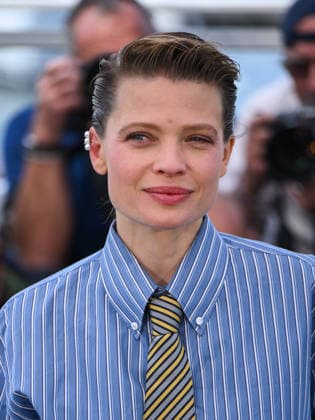 IPA84678887 - Cannes, 79th Cannes Film Festival 2026, day 2 - photocall of La Vie D Une Femme (A Woman s Life) - Pictured: MÃ lanie Thierry  Copyright: xAlbertoxTerenghix xPoolxPhotoxEventsx07x 84678887