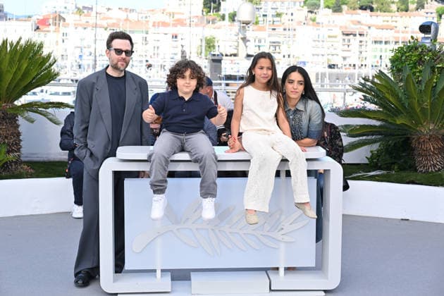 79th Cannes Film Festival: Quelques mots d amour (Words of Love) photocall CANNES, FRANCE - MAY 14: (L to R) French director and screenwriter Rudi Rosenberg, actor Aidan Djouadi, actress Ella Bedoucha and French actress Hafsia Herzi pose during a photocall for the film Quelques mots d amour (Words of Love) at the 79th edition of the Cannes Film Festival in Cannes, France on May 14, 2026. Mustafa Yalcin Anadolu Cannes France. Editorial use only. Please get in touch for any other usage.  Copyright: x2026xAnadoluxMustafaxYalcinx