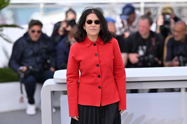 79th Cannes Film Festival: Tangles: A Story About Alzheimer s, My Mother and Me photocall CANNES, FRANCE - MAY 14: US actress Abbi Jacobson poses during a photocall for the film Tangles: A Story About Alzheimer s, My Mother and Me at the 79th edition of the Cannes Film Festival in Cannes, France on May 14, 2026. Mustafa Yalcin Anadolu Cannes France. Editorial use only. Please get in touch for any other usage.  Copyright: x2026xAnadoluxMustafaxYalcinx