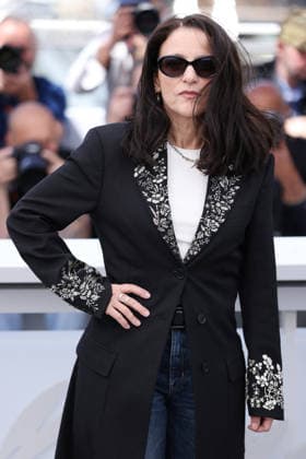 Cannes Tangles Photocall JD Julia Louis-Dreyfus attend the Tangles photocall during the 79th Cannes Film Festival in Cannes on May 14, 2026. Photo by Jerome Dominé ABACAPRESS.COM Cannes France  Copyright: xDominexJerome ABACAx