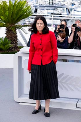 79th Cannes Film Festival Photocall of the movie -Tangles- Palais des Festivals - Cannes, France Abbi Jacobson 79th Cannes Film Festival Photocall of the movie -Tangles- Palais des Festivals - Cannes, France 14th May 2026 SGPItalia id 134688_025 *Not Exclusive  Copyright: xALFONSOxCATALANO SGPITALIAx