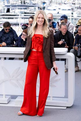79th Cannes Film Festival Photocall of the movie -Tangles- Palais des Festivals - Cannes, France Leah Nelson 79th Cannes Film Festival Photocall of the movie -Tangles- Palais des Festivals - Cannes, France 14th May 2026 SGPItalia id 134688_025 *Not Exclusive  Copyright: xALFONSOxCATALANO SGPITALIAx