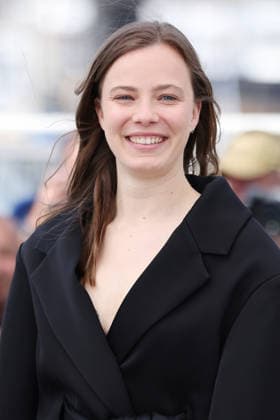 Cannes El Deshielo Photocall JD Saskia Rosendahl attend the El Deshielo photocall during the 79th Cannes Film Festival in Cannes on May 14, 2026. Photo by Jerome Dominé ABACAPRESS.COM Cannes France  Copyright: xDominexJerome ABACAx