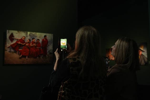 Presentation of the exhibition Icons with photographer Steve McCurry Presentation of the exhibition Icons by photographer Steve McCurry, on May 14, 2026, in Barcelona, Catalunya Spain The retrospective brings together more than 150 large format images, including the famous portrait of the Afghan girl It will be open until September 6, Monday to Sunday, with general admission at 16 euros 14 MAY 2026 PHOTOGRAPHIC EXHIBITION Barcelona, Catalunya Barcelona, Catalunya Spain  Copyright: xDavidxZorrakinox 7523013