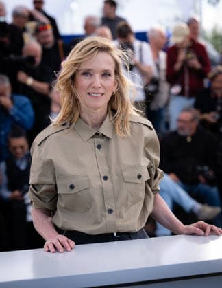 Cannes La Vie D Une Femme Photocall LZ Lea Drucker attends the La Vie D Une Femme A Womans Life photocall during the 79th Cannes Film Festival in Cannes on May 14, 2026. Photo by Laurent Zabulon ABACAPRESS.COM Cannes  Copyright: xZabulonxLaurentx